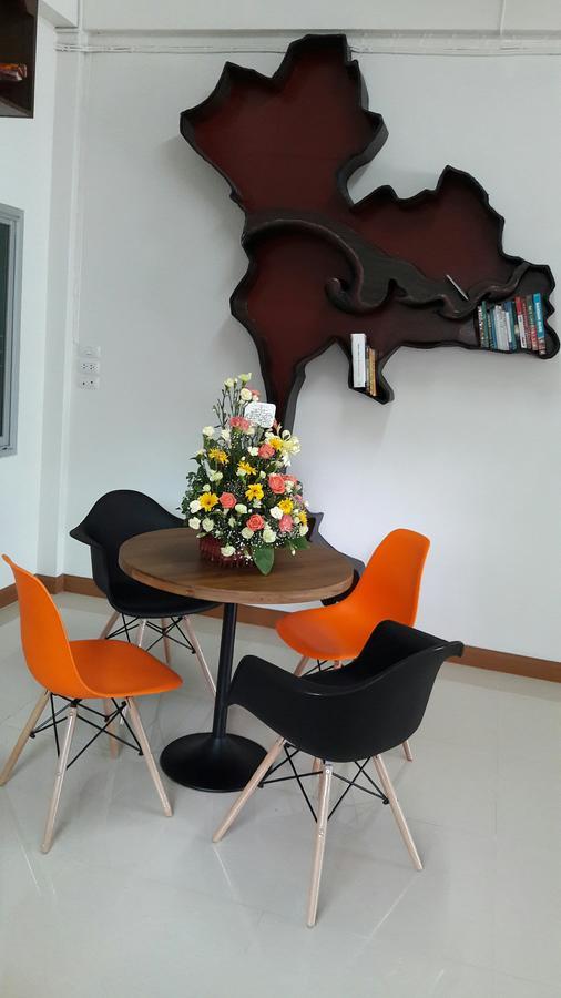 Sweet Pillow Hostel & Cafe ปากเกร็ด ภายนอก รูปภาพ