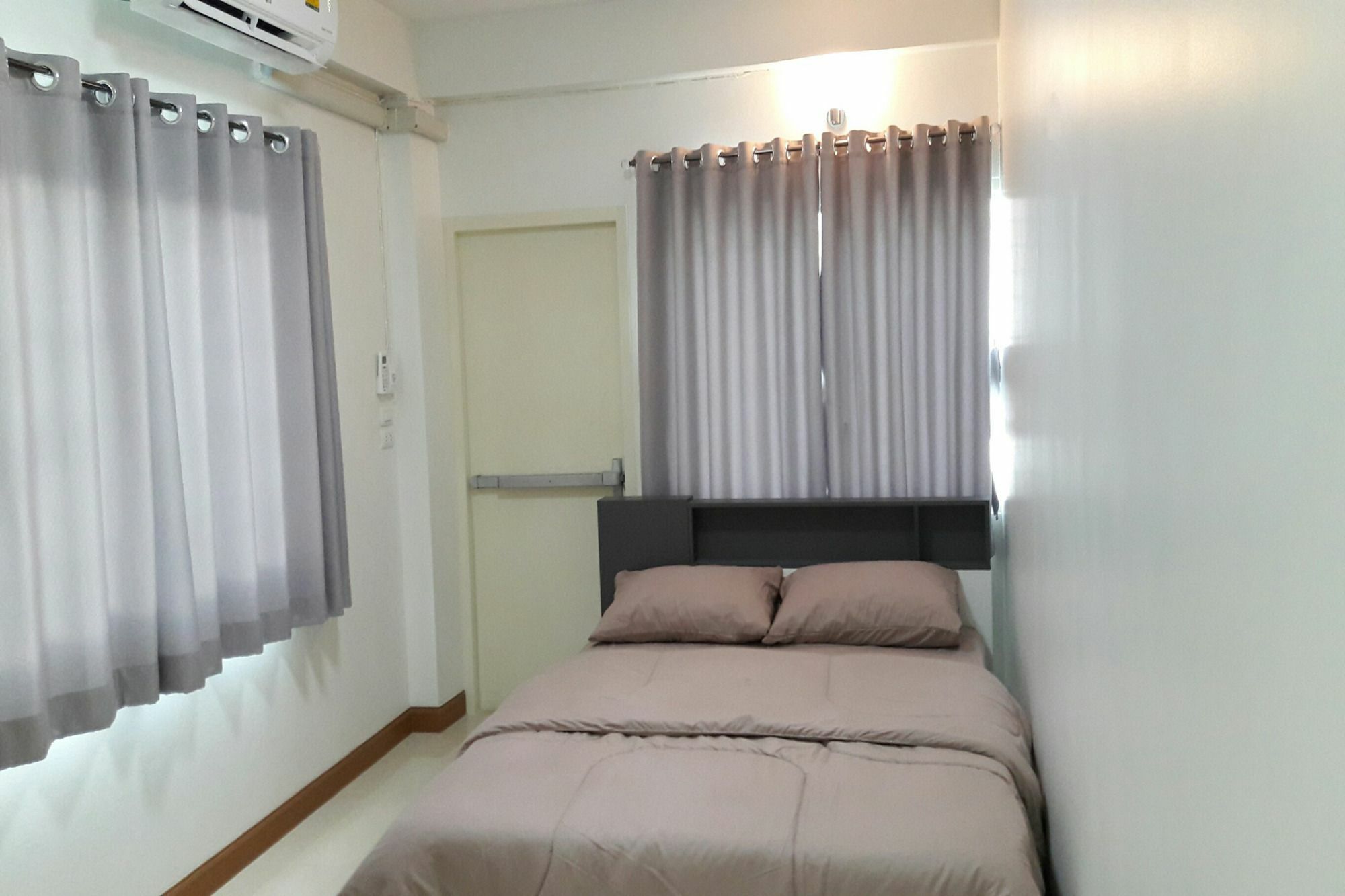 Sweet Pillow Hostel & Cafe ปากเกร็ด ภายนอก รูปภาพ
